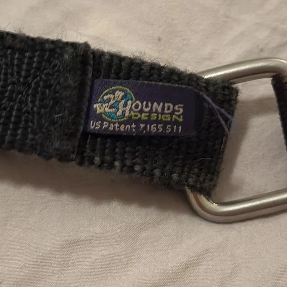 Brown Freedom No-Pull Dog Harness - Size Medium - Picture 5 of 12